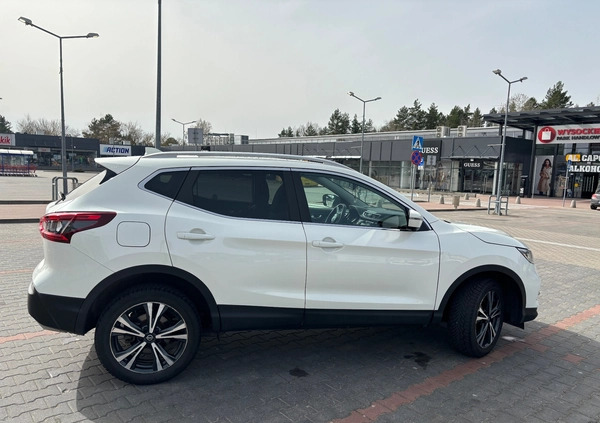 Nissan Qashqai cena 89900 przebieg: 43830, rok produkcji 2019 z Białystok małe 106